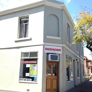shingos-backpackers.adelaidehotels-au.com/